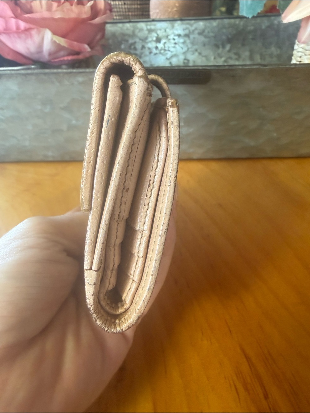 Gucci Beige Monogram Canvas Wallet with Pink Trim 1127161147 project - Picture 3 of 10